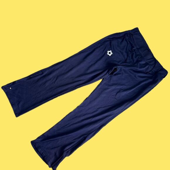Holloway Women’s Navy Soccer Capri Varsity Pants Size Medium Athletic Fit - Picture 1 of 8